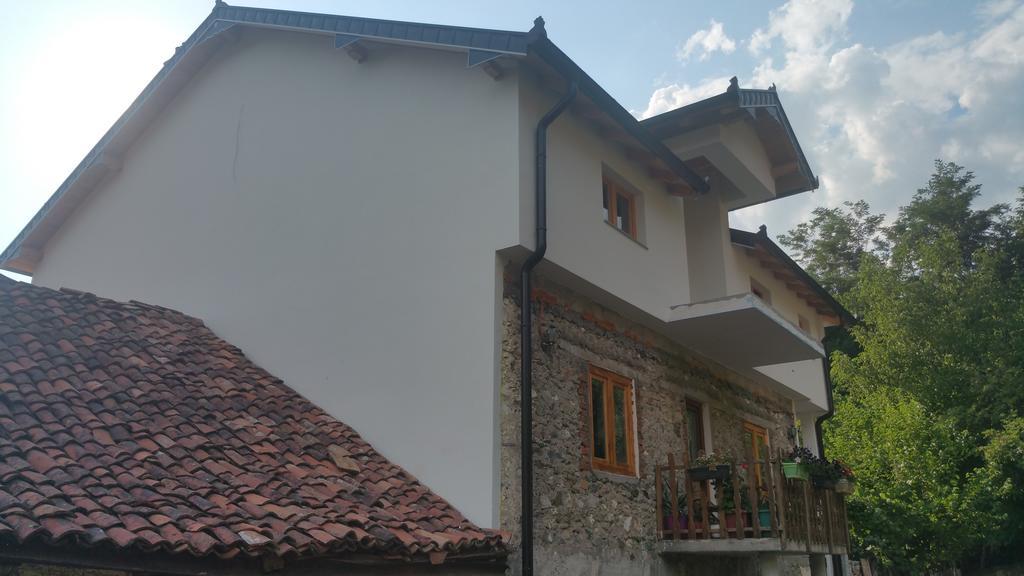 Aste Guesthouse Tropoje Luaran gambar