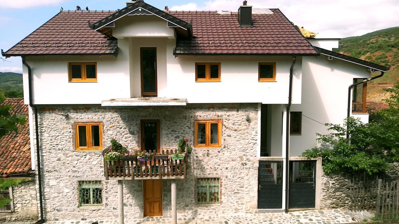 Aste Guesthouse Tropoje Luaran gambar