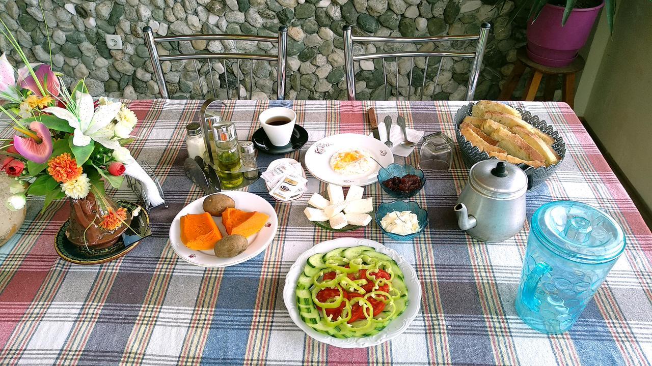 Aste Guesthouse Tropoje Luaran gambar